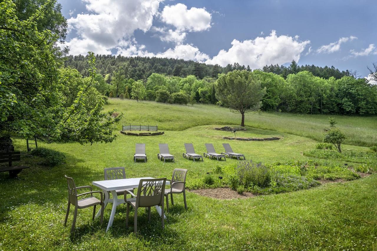 Logis Hotel Restaurant Le Mont Aigoual Meyrueis Exterior foto